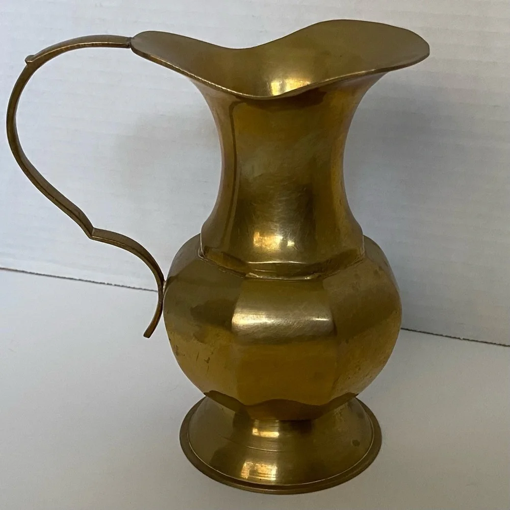 Vintage Solid Brass Pitcher Jug Vase Pretty Handle 6.5” Tall